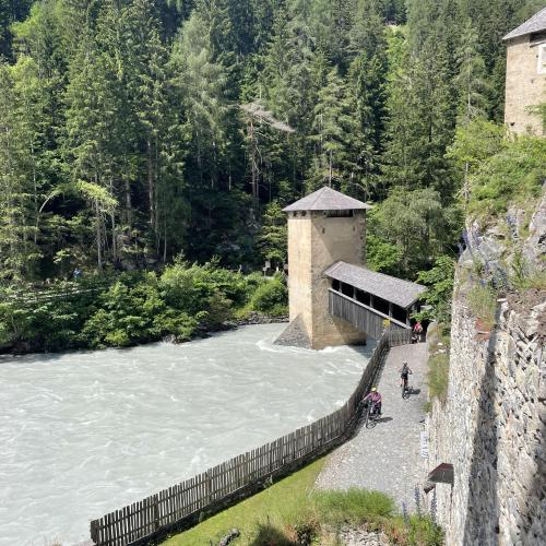 Ausblick auf Brückenturm