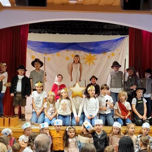 Weihnachtsfeier Krippenspiel