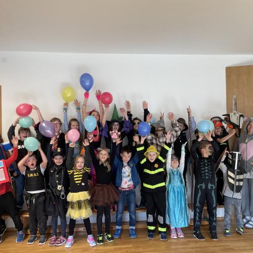 Gruppenfoto Fasching 2025