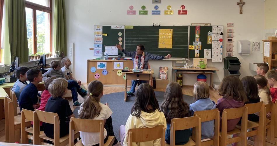 Hauck liest vor